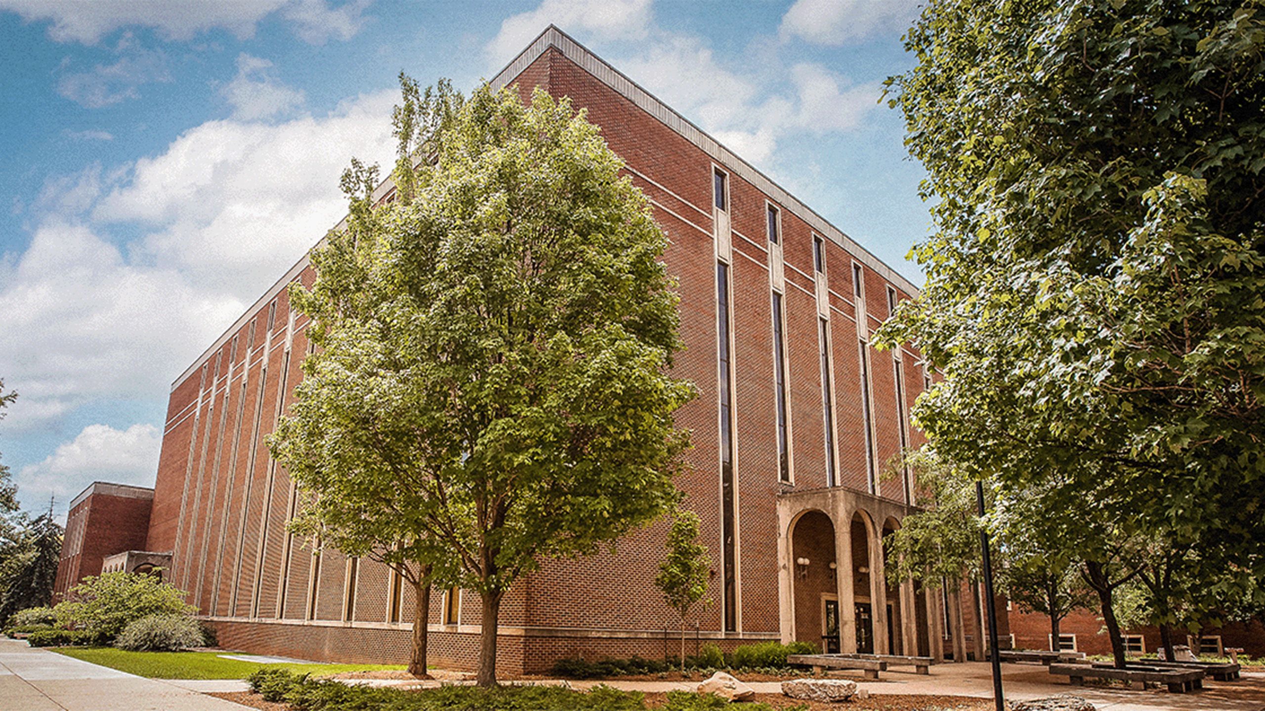 Robert E. Heine Pharmacy Building